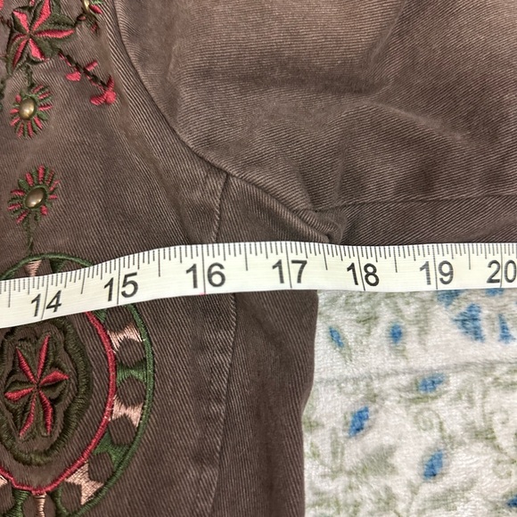 Vintage Brown Grunge Embroidered Unique Funky Embellishmed Button Denim Jacket - Picture 5 of 7